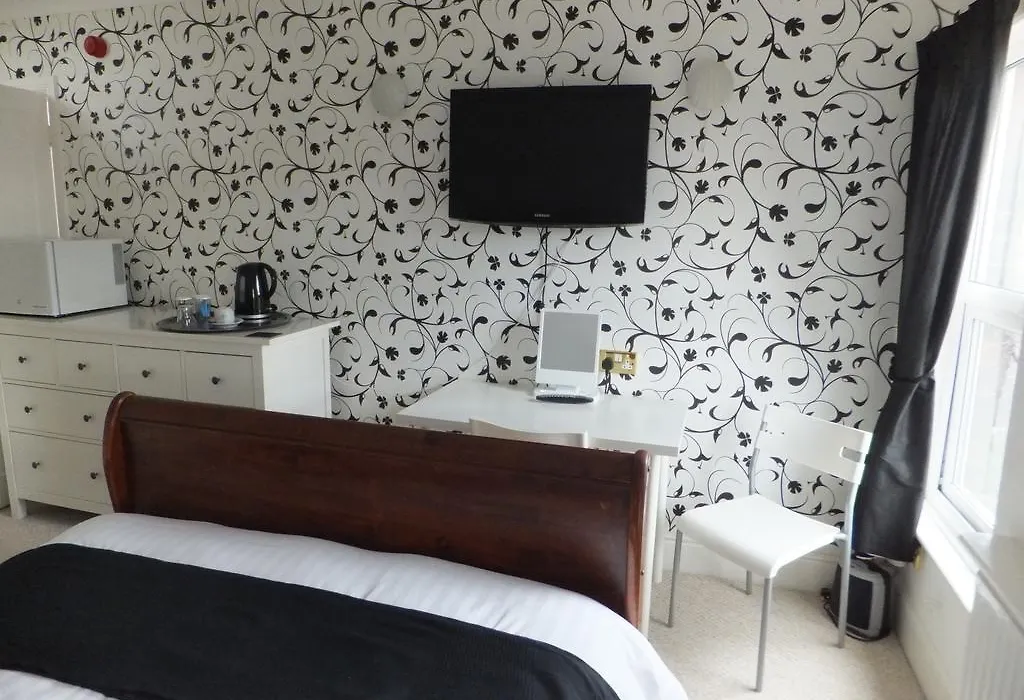 Grove Guest House-1